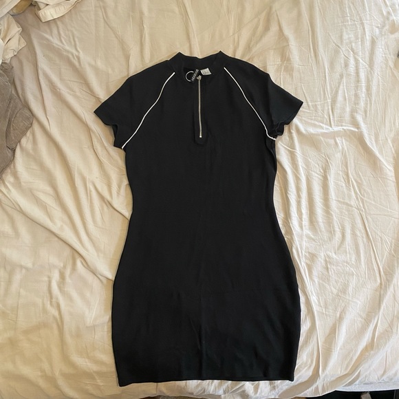 Black & White H&M Bodycon Dress - Picture 4 of 5